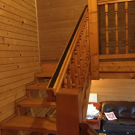 Flora בית הארחה