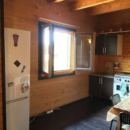 Flora Casa de hóspedes *